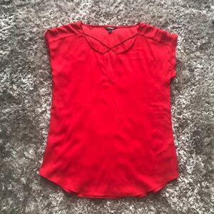 Express Red Cross cross tee. Medium